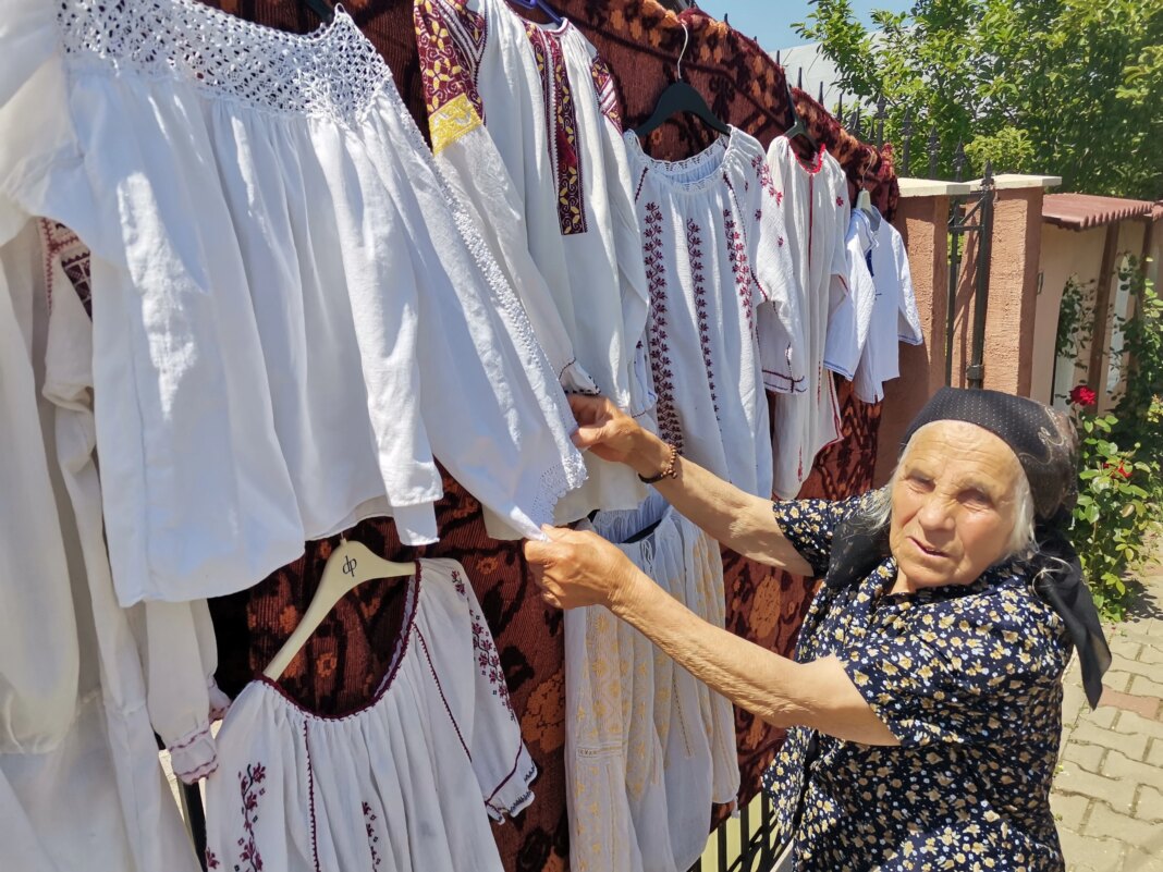 viorel-pasca,-patronul-azilelor-groazei-din-bihor,-dus-la-diicot-bucuresti.-acuzat-ca-a-exploatat-sute-de-batrani-pentru-pensii-si-donatii viorel-pasca,-patronul-azilelor-groazei-din-bihor,-dus-la-diicot-bucuresti.-acuzat-ca-a-exploatat-sute-de-batrani-pentru-pensii-si-donatii