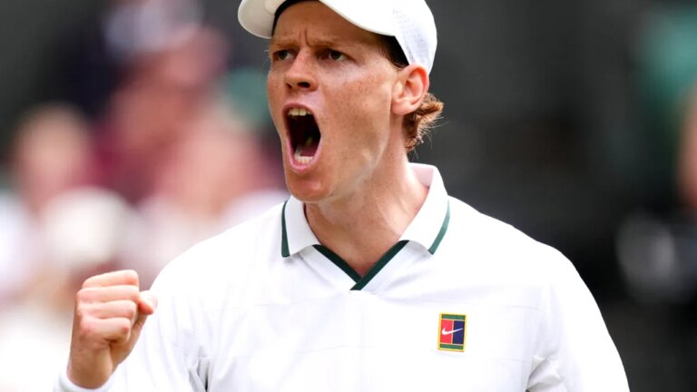 sinner-si-djokovic-se-califica-in-optimi-la-wimbledon.-sarbul-egaleaza-un-record-al-lui-federer