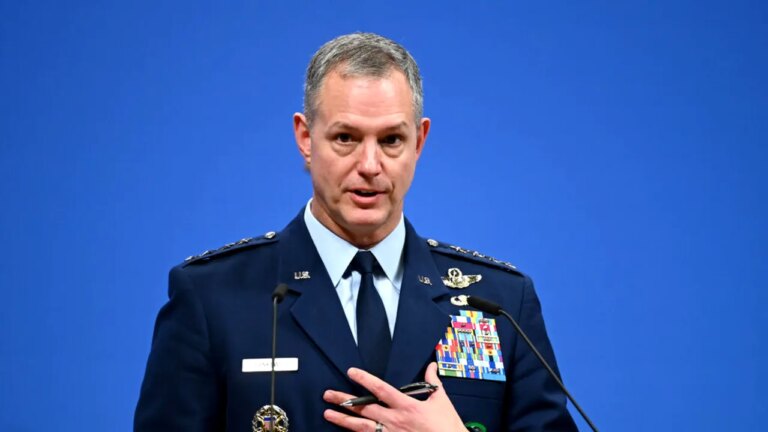 comandantul-suprem-al-fortelor-aliate-din-europa:-aliatii-au-acoperit-aproape-toate-golurile-lasate-de-reducerea-contributiei-militare-a-sua