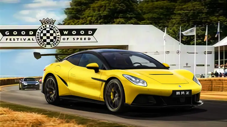 monstrul-electric-cu-1.582-cp:-byd-lanseaza-noul-denza-z-roadster-la-festivalul-de-la-goodwood