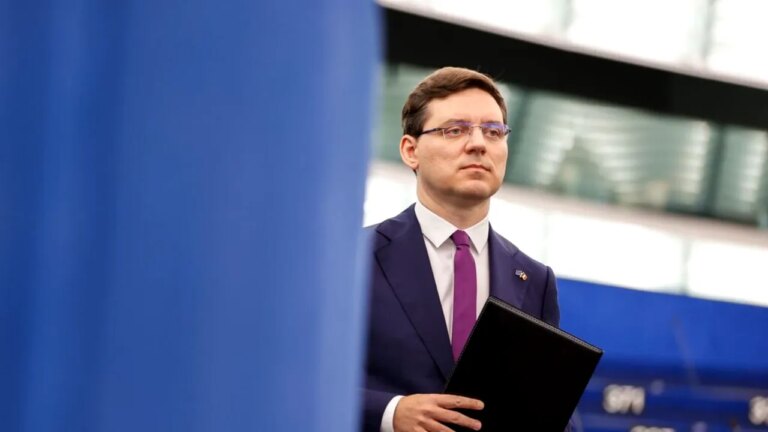„romania-nu-trebuie-sa-rateze-ultimul-tren-al-banilor-europeni”.-avertismentul-lui-victor-negrescu