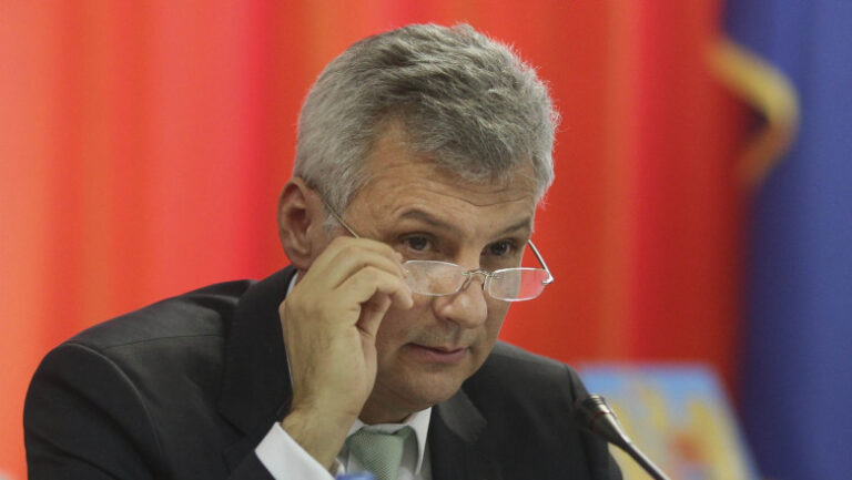 daniel-zamfir-sustine-ca-pnl-si-aur-s-au-inteles-pentru-declansarea-anticipatelor:-„un-calcul-cinic”