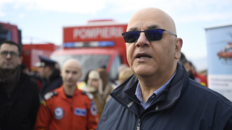 procurorii-au-pus-sechestru-pe-averea-lui-raed-arafat-in-dosarul-de-contrabanda-cu-elicopterul-smurd