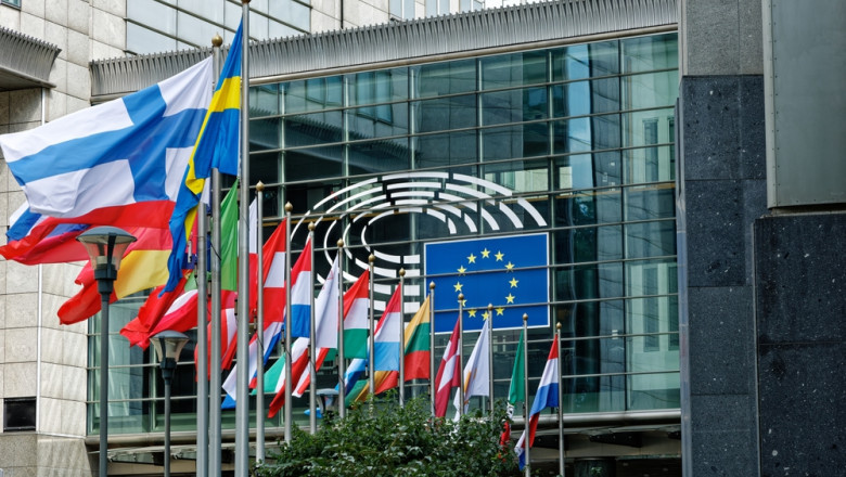parlamentul-european-prelungeste-temporar-autorizarea-monitorizarii-conversatiilor-private-de-net-de-catre-marile-companii-tech parlamentul-european-prelungeste-temporar-autorizarea-monitorizarii-conversatiilor-private-de-net-de-catre-marile-companii-tech