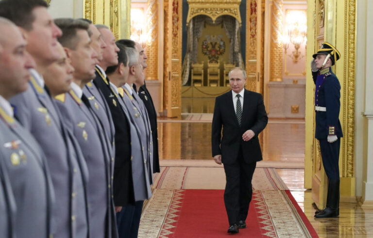 omul-care-ar-schimba-rusia.-cel-mai-mare-industrias-rus-il-avertizeaza-pe-putin-despre-dezastrul-iminent-cu-care-se-confrunta-tara