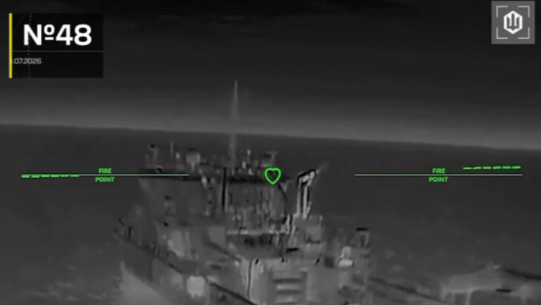 dronele-ucrainene-au-lovit-nave-din-flota-fantoma-a-rusiei-si-substatii-electrice-intr-un-raid-nocturn