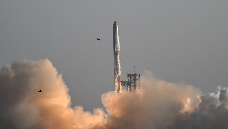 o-companie-japoneza-lanseaza-servicii-de-transport-catre-luna-cu-ajutorul-rachetei-starship-de-la-spacex o-companie-japoneza-lanseaza-servicii-de-transport-catre-luna-cu-ajutorul-rachetei-starship-de-la-spacex