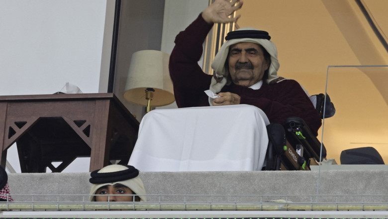 fostul-emir-al-qatarului,-seicul-hamad-bin-khalifa-al-thani,-a-murit-la-varsta-de-74-de-ani.-a-fost-artizanul-dezvoltarii-tarii fostul-emir-al-qatarului,-seicul-hamad-bin-khalifa-al-thani,-a-murit-la-varsta-de-74-de-ani.-a-fost-artizanul-dezvoltarii-tarii