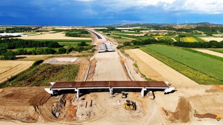 autostrada-transilvania:-lotul-biharia–chiribis-ar-putea-fi-deschis-cu-cinci-luni-inainte-de-termen