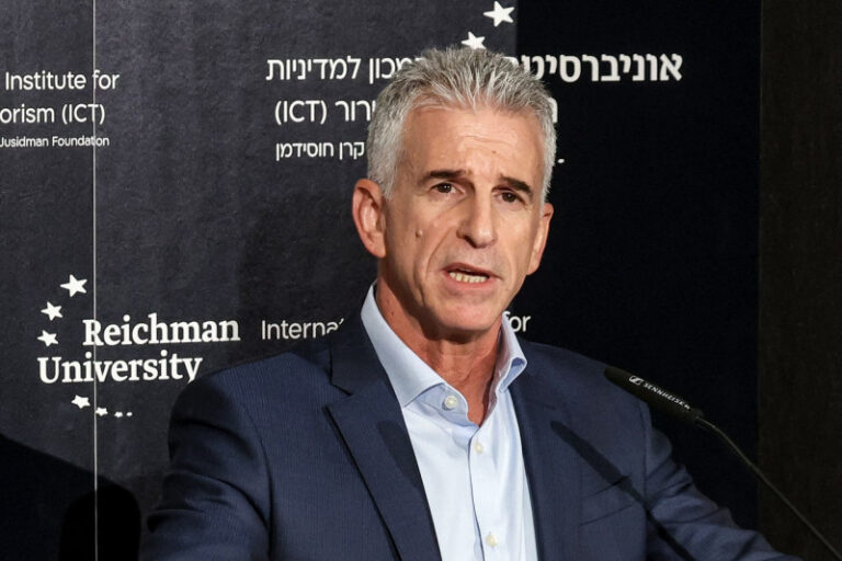 culisele-operatiunii-secrete-prin-care-israelul-a-vrut-sa-readuca-la-conducerea-iranului-un-fost-mare-inamic-al-tel-avivului