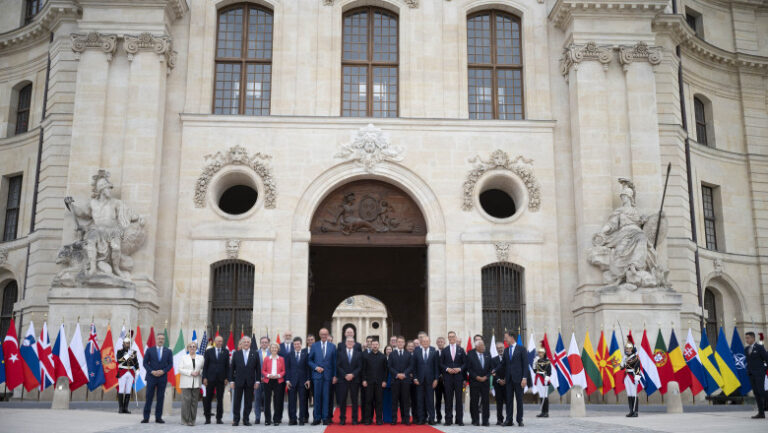 ce-parere-au-partenerii-romaniei-despre-criza-politica-de-la-bucuresti.-nicusor-dan:-„e-importanta-linia-rosie-pe-care-eu-am-trasat-o”