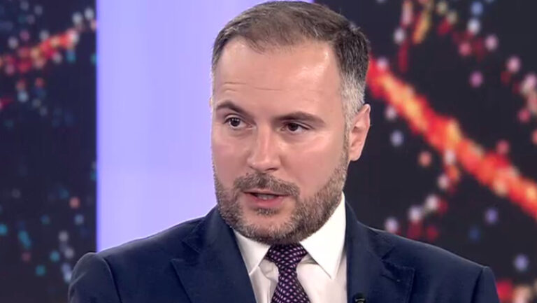 rares-hopinca:-aur-nu-ar-trebui-etichetat-drept-partid-extremist.-ce-spune-despre-scenariul-unei-guvernari-cu-psd