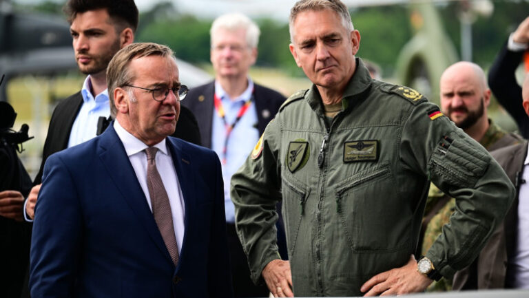 europa-„nu-are-timp”-sa-i-faca-fata-lui-putin-fara-armament-american,-avetizeaza-seful-luftwaffe