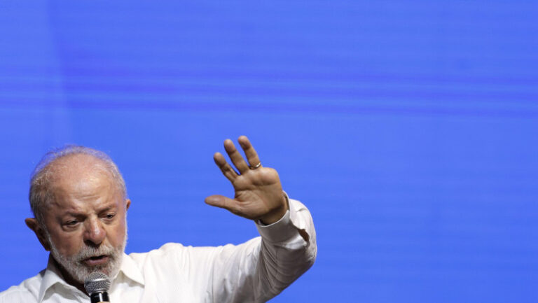 reactia-lui-lula-da-silva-la-anuntul-lui-trump-ca-va-taxa-navele-ce-trec-prin-ormuz:-„in-trecut,-acest-lucru-era-considerat-piraterie”