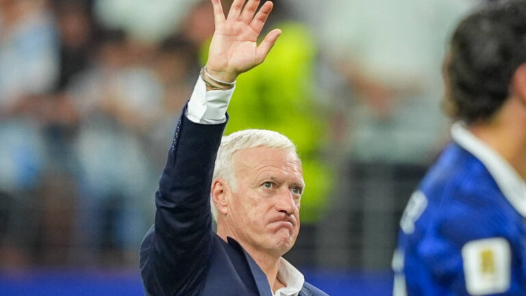 cm-2026.-reactia-lui-didier-deschamps,-dupa-ce-franta-a-fost-eliminata-la-cupa-mondiala:-„jucatorii-au-fost-devastati-la-vestiar”