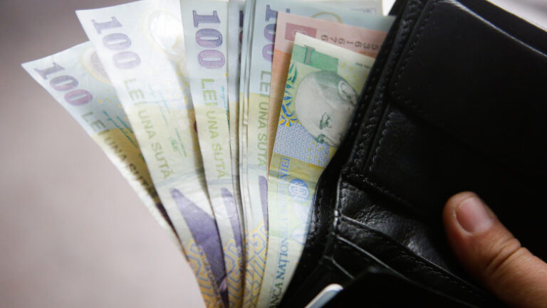 cat-costa-sa-cumperi-vechime-in-munca-pentru-pensie-si-cine-poate-beneficia-de-aceasta-facilitate