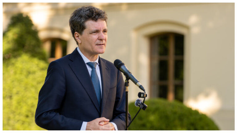nicusor-dan,-despre-ajutorul-acordat-de-romania-ucrainei:-„uneori-e-bine-sa-ramana-un-secret”