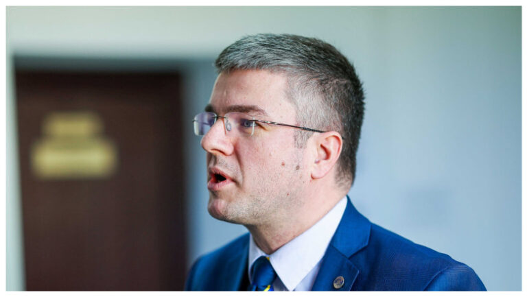 irineu-darau-(usr):-psd-are-acest-pacat-originar.-daca-vor-sa-isi-recastige-credibilitatea,-nu-au-cum-sa-vina-cu-santaje