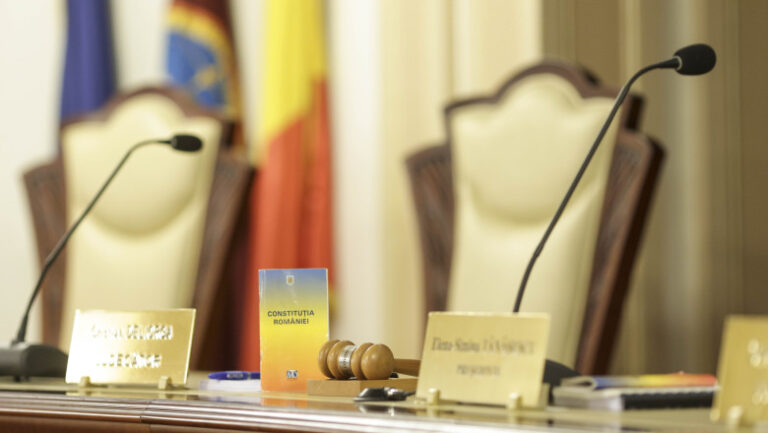 ccr-a-ramas-in-pronuntare-pe-sesizarea-lui-ilie-bolojan-privind-conflictul-cu-instanta-suprema.-decizia-este-asteptata-pe-23-iulie