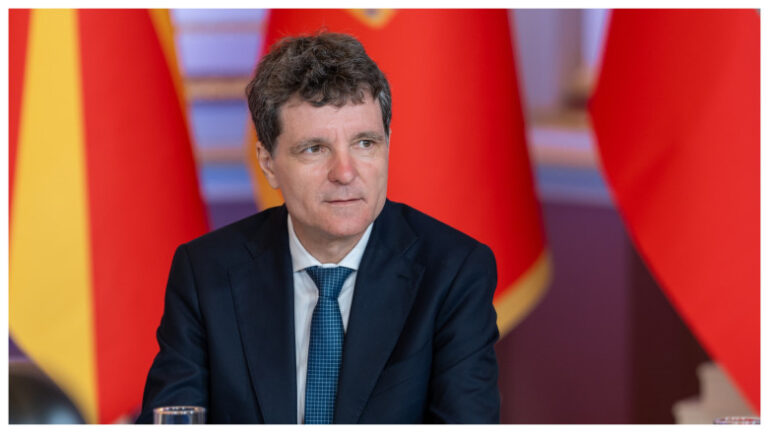 nicusor-dan:-solutia-pentru-criza-politica-este-la-partide.-ce-crede-despre-varianta-cu-patru-guverne-succesive