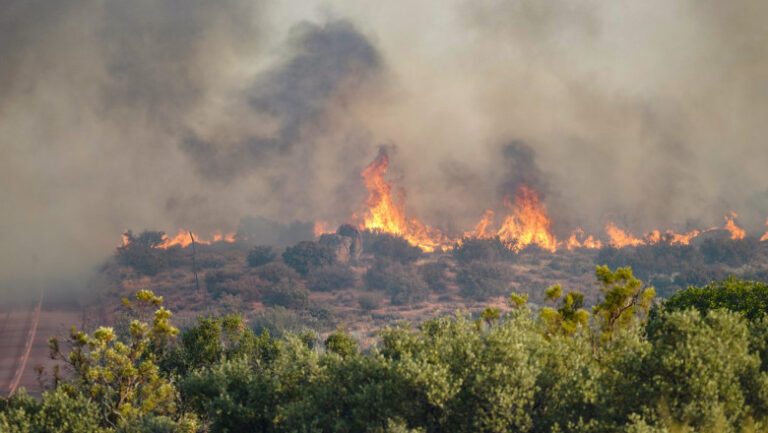 fumul-incendiilor-din-canada-sufoca-nord-estul-sua.-new-york,-in-alerta-din-cauza-calitatii-aerului