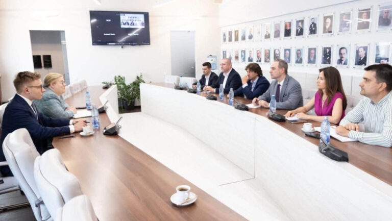 nazare,-discutii-cu-reprezentantii-moody’s:-urmatoarele-saptamani-sunt-extrem-de-importante-pentru-calificativul-de-tara