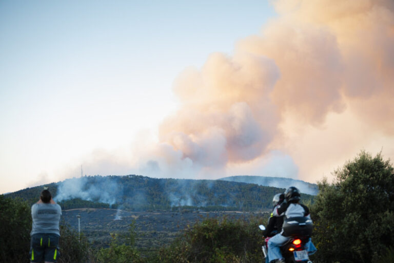 cel-mai-mare-incendiu-din-spania-din-acest-an:-12.000-de-hectare-au-ars,-un-barbat-a-fost-arestat-pentru-incendiere-intentionata