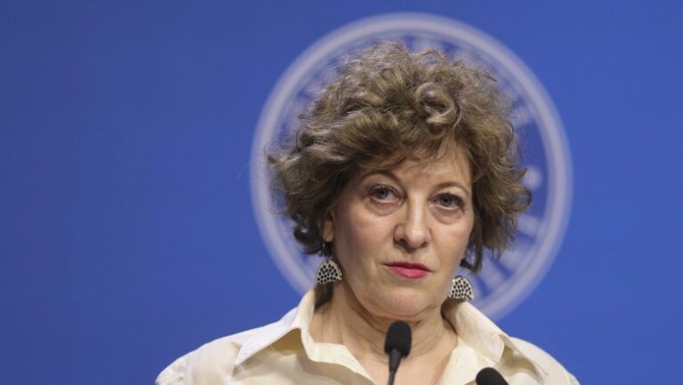 oana-gheorghiu:-o-companie-de-stat-incaseaza-chirii-de-la-alte-institutii-ale-statului.-„caragiale-ar-fi-foarte-invidios”