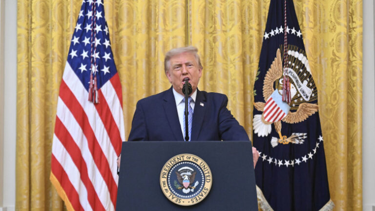 scopul-explicit-al-discursului-tinut-de-donald-trump:-pregatirea-terenului-pentru-destabilizarea-sistemului-electoral-american