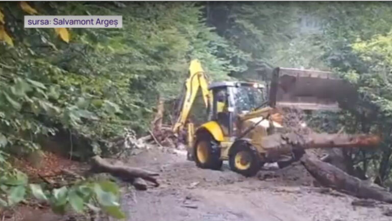 viitura-in-valea-rea-din-fagaras:-zeci-de-persoane-au-fost-evacuate-de-autoritati