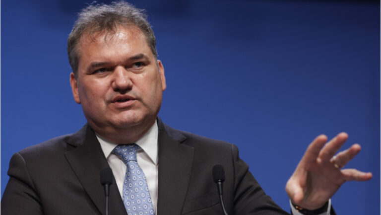 cseke-attila:-22-de-posturi-pentru-spitalul-„marie-curie”-asteapta-aprobarea-guvernului.-puteau-fi-deblocate-si-pana-acum