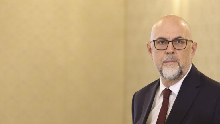 kelemen-hunor,-despre-formarea-noului-guvern:-scenariile-posibile-si-cel-preferat-de-liderul-udmr.-„cred-ca-am-fost-corect-cu-fiecare”