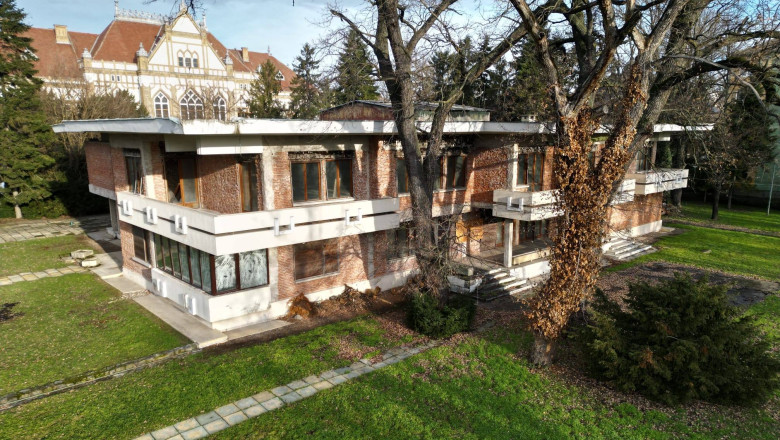 vila-de-protocol-a-lui-ceausescu-din-timisoara-va-putea-fi-inchiriata-pentru-evenimente-private.-care-e-tariful