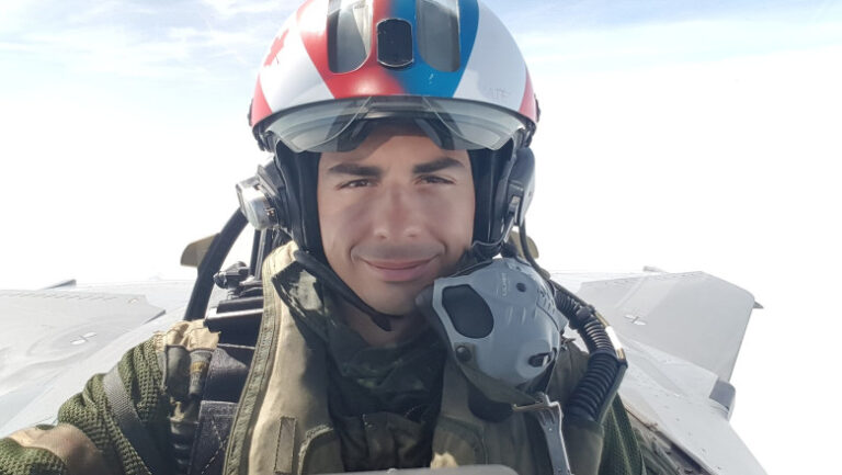 ancheta-de-tradare-in-franta:-un-fost-pilot-francez-de-avioane-de-vanatoare-rafale,-cercetat-pentru-spionaj-in-favoarea-chinei