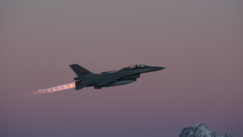 ucrainenii-au-pierdut-un-avion-de-vanatoare-f-16-in-timpul-unei-misiuni-de-lupta.-„pilotul-a-fost-nevoit-sa-se-catapulteze” ucrainenii-au-pierdut-un-avion-de-vanatoare-f-16-in-timpul-unei-misiuni-de-lupta.-„pilotul-a-fost-nevoit-sa-se-catapulteze”
