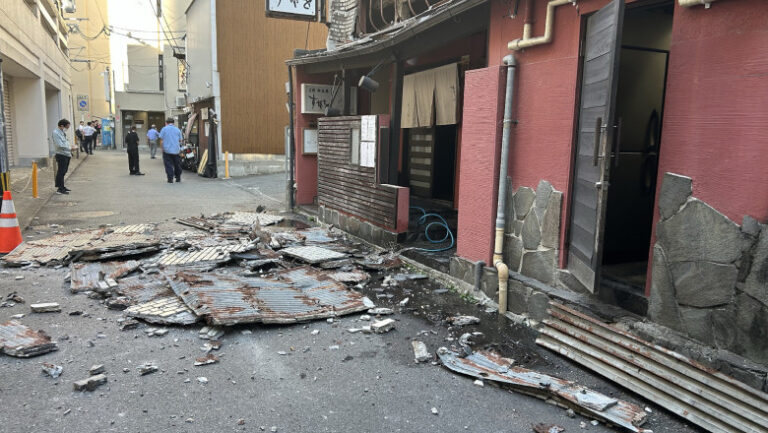 bilantul-cutremurului-din-japonia-ajunge-la-28-de-morti.-zeci-de-mii-de-locuinte-fara-curent,-tara-se-confrunta-cu-un-val-de-canicula
