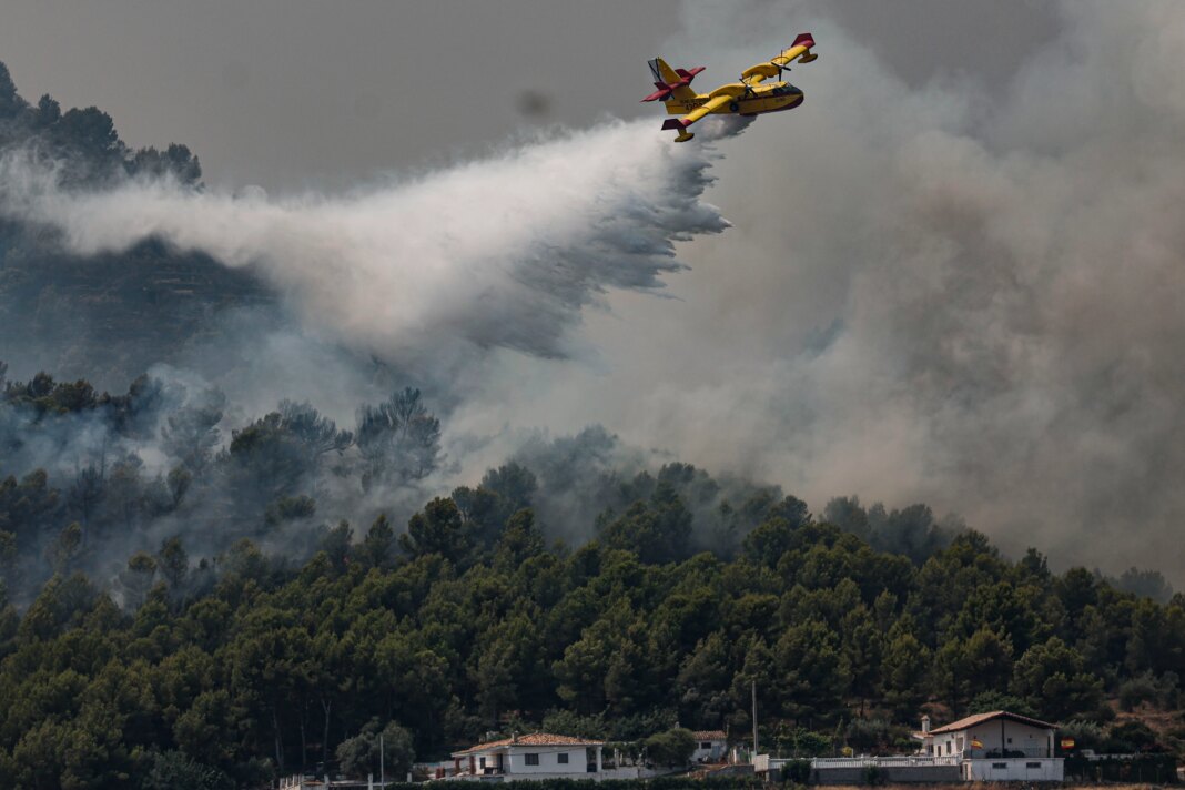 vacanta-in-tarile-afectate-de-incendii:-cand-este-sigur-sa-pleci-si-in-ce-situatii-poti-cere-banii-inapoi vacanta-in-tarile-afectate-de-incendii:-cand-este-sigur-sa-pleci-si-in-ce-situatii-poti-cere-banii-inapoi