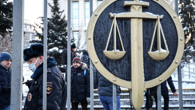 jurnalista-rusa-daria-sipaceva,-condamnata-la-12-ani-de-inchisoare-pentru-tradare.-procesul-a-fost-secret