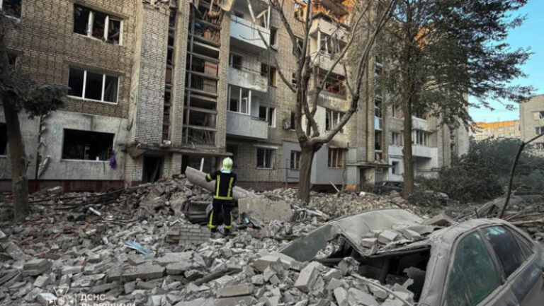 atac-masiv-al-rusiei-cu-drone-si-rachete:-cel-putin-13-morti-in-ucraina,-posibil-obiect-prabusit-in-estul-poloniei