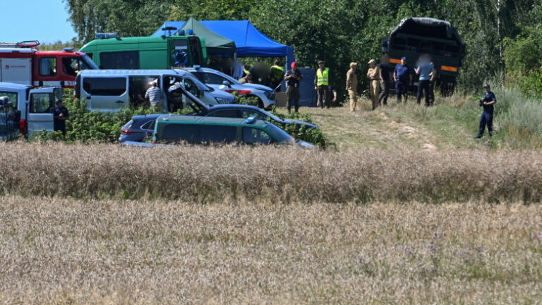 ce-se-stie-despre-racheta-ruseasca-prabusita-in-polonia,-care-a-provocat-un-crater-de-10-metri.-are-greutatea-unui-autobuz-mic