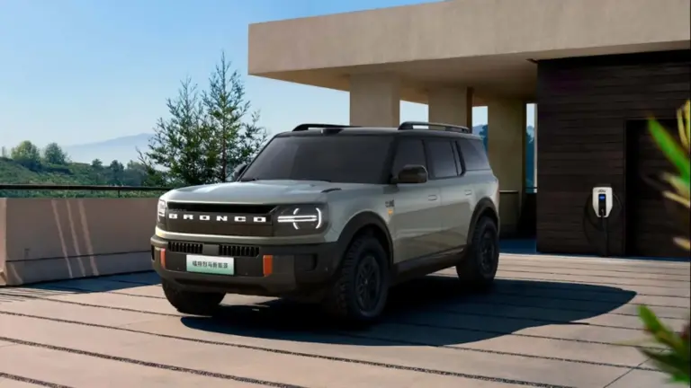 alianta-istorica-in-industria-auto:-ford-si-geely-creeaza-o-societate-mixta-in-spania-pentru-a-cuceri-piata-europeana
