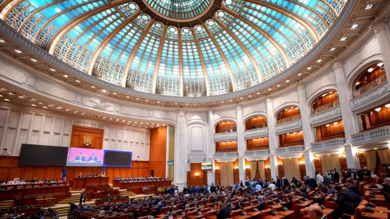 camera-deputatilor-intra-saptamana-viitoare-in-sesiune-extraordinara.-legea-ani,-redepusa-de-pnl-si-usr,-revine-pe-agenda
