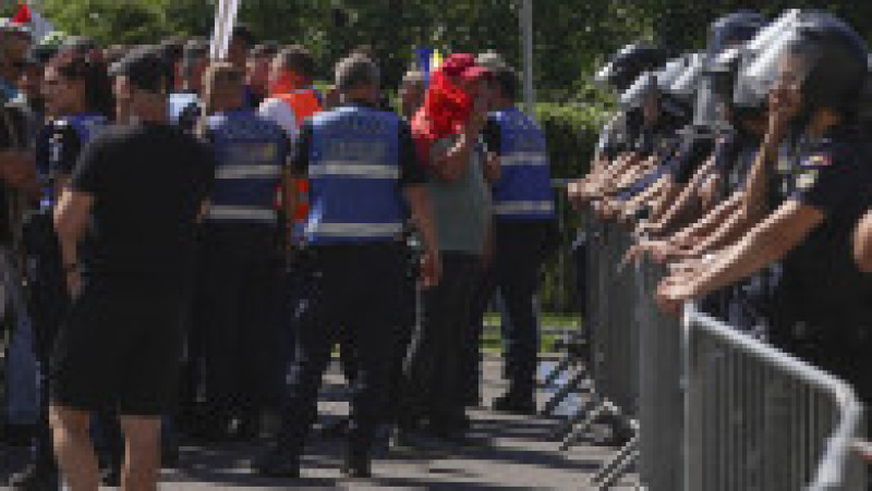 Protest organizat de crescătorii de oi și capre, în fața sediului ANSVSA din București, 30 iulie 2026. Foto: Inquam Photos/ Octav Ganea | Poza 4 din 5