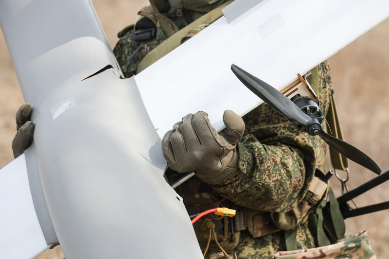 Russian Molniya-2 Drone Crews In Zaporozhye Region