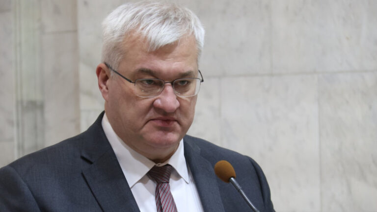 ucraina-avertizeaza-tarile-europene-ca-rusia-va-exploata-criza-migrantilor-din-ceuta.-ce-au-descoperit-analistii-kievului