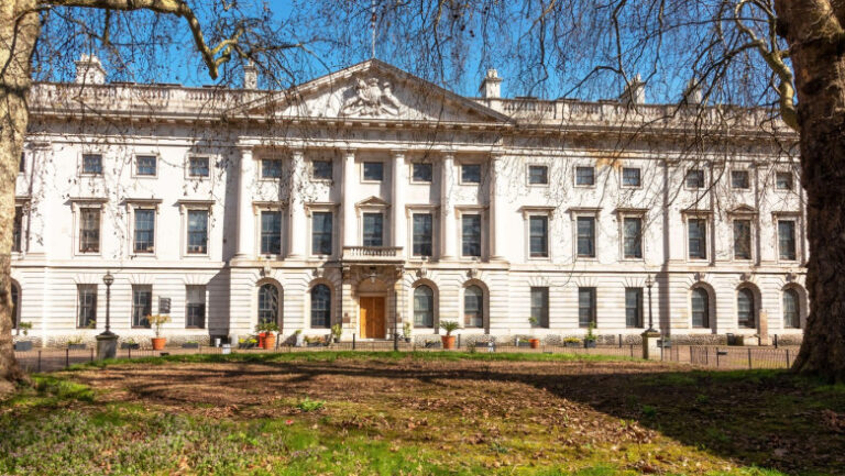 china-vrea-sa-construiasca-o-mega-ambasada-la-londra,-localnicii-se-opun.-ce-a-decis-inalta-curte-din-marea-britanie