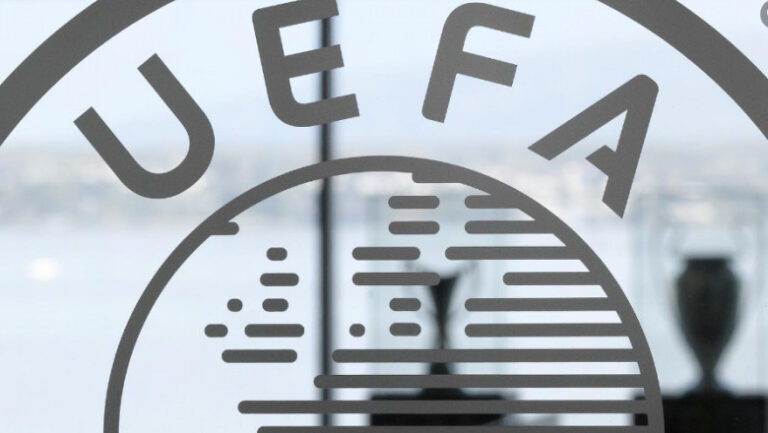 criza-la-fifa:-uefa-declara-ca-isi-mentine-boicotul-privind-cupele-mondiale,-chiar-daca-proiectul-de-vanzare-a-fost-retras