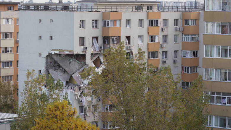 10-luni-de-la-explozia-din-rahova:-oamenii-inca-asteapta-sa-intre-in-locuinte.-primarul-ciprian-ciucu:-„am-comandat-o-expertiza” 10-luni-de-la-explozia-din-rahova:-oamenii-inca-asteapta-sa-intre-in-locuinte.-primarul-ciprian-ciucu:-„am-comandat-o-expertiza”