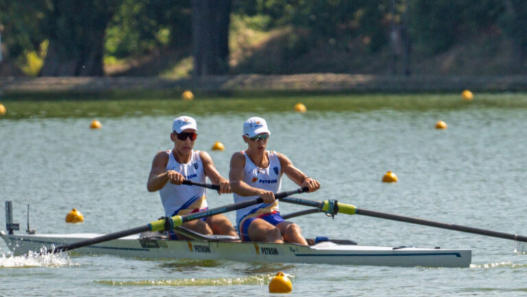 romania-a-obtinut-doua-medalii-de-aur-la-campionatele-mondiale-de-canotaj-under19