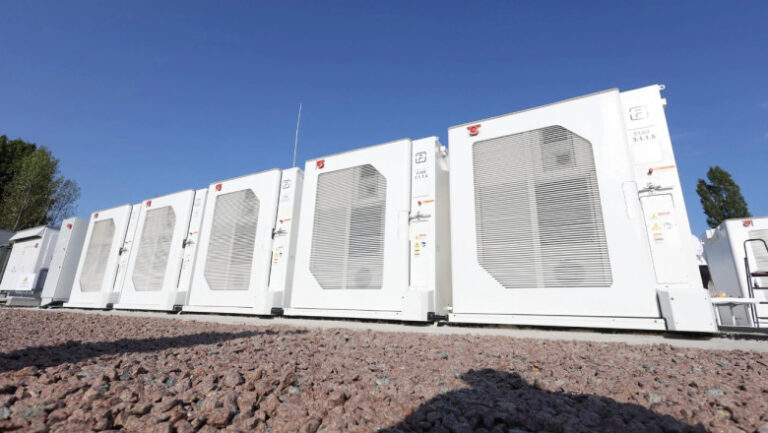 bulgaria-urca-pe-primul-loc-in-lume-la-stocarea-energiei-in-baterii.-cum-a-reusit-sa-si-creasca-rapid-capacitatea